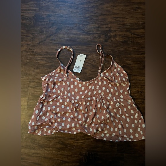 Abercrombie Tank - Picture 3 of 3